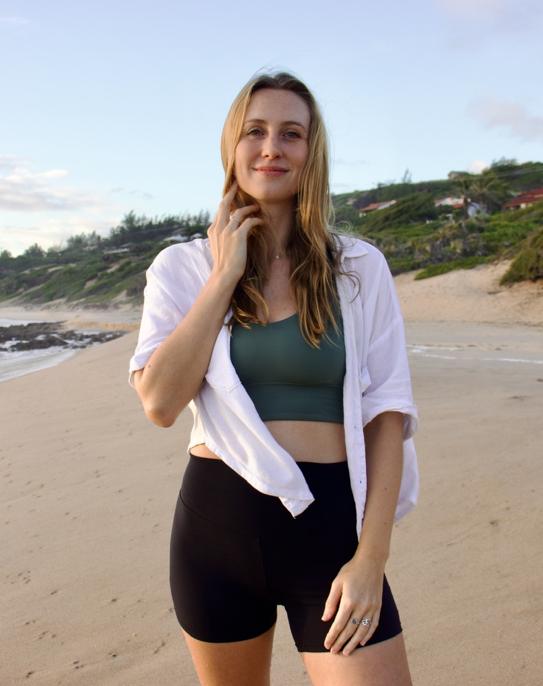 Isabel Maria Jeworski, somatic yoga teacher and founder of Monkey Mind Retreats